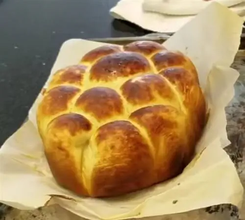 Как приготовить обеденные булочки с медом и маслом в мультиварке Как приготовить обеденные булочки с медом и маслом в мультиварке