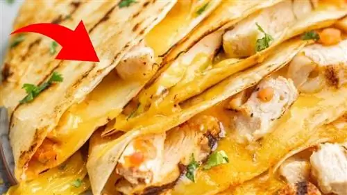 Мексиканская кесадилья с курицей и сыром