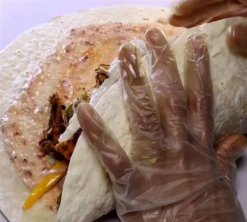 Лучший рецепт куриной шаурмы по-арабски Лучший рецепт куриной шаурмы по-арабски