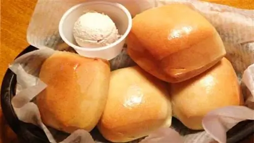 Рецепт роллов подражателя Texas Roadhouse
