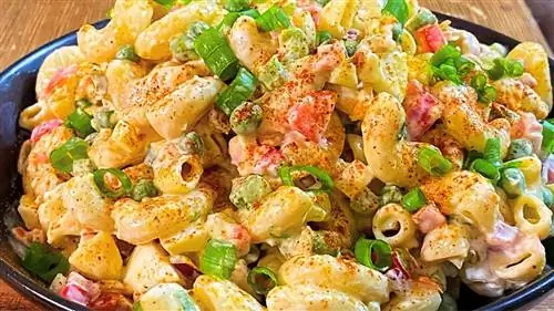 Очень простой, сливочный, & Рецепт пикантного салата из макарон