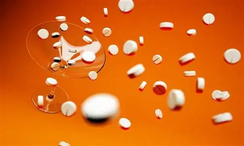 сладкое молоко это AdobeStock 471296106 сладкое молоко это AdobeStock 471296106