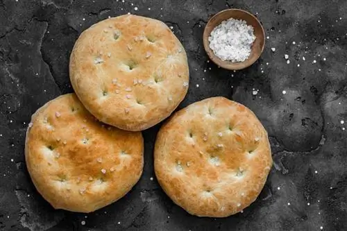Мини-фокачча с маскарпоне: вкуснейший кусочек за кусочком