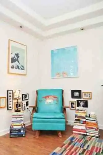 тумбочки с книгами