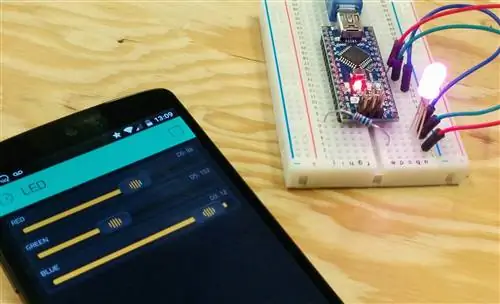 Управляйте Arduino с помощью смартфона через Blynk