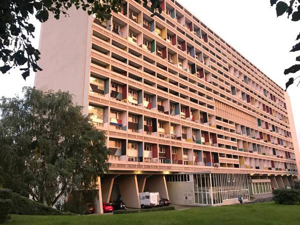 Airbnb находка: квартира в жилом комплексе Le Corbusier Unite D ' Habitation в Берлине, Германия