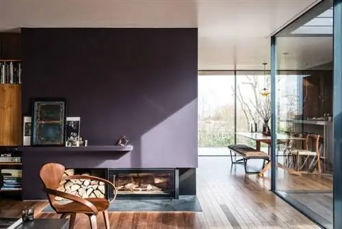 «Колерованная краска Paean Black, Farrow and Ball, 42 евро за баночку 750 мл». «Колерованная краска Paean Black, Farrow and Ball, 42 евро за баночку 750 мл».