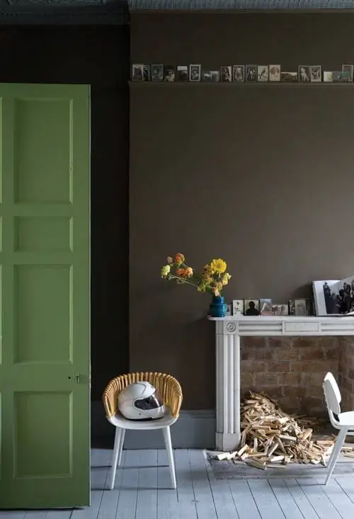 Стены: Salon Drab № 290 Estate Emulsion Обработка дерева: Yearbridge Green № 287 Estate EggshellПол: Plummett № 282 Краска для пола Стены: Salon Drab № 290 Estate Emulsion Обработка дерева: Yearbridge Green № 287 Estate EggshellПол: Plummett № 282 Краска для пола