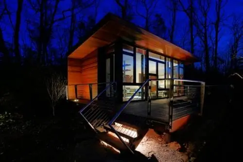east-new-york-studio-retreat-nestles-rocky-outcrop-5-façade east-new-york-studio-retreat-nestles-rocky-outcrop-5-façade