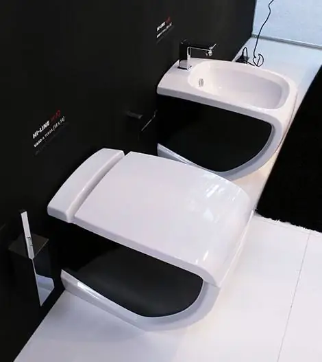 Унитаз и биде Hidra Hi-Line черного цвета Унитаз и биде Hidra Hi-Line черного цвета