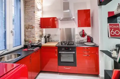 Линейная кухня или с островом? 6 ключевых моментов, которые нужно помнить