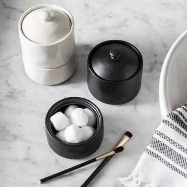 Канистра для ванны Target Hearth & Hand Magnolia для хранения на столешнице ванной комнаты Канистра для ванны Target Hearth & Hand Magnolia для хранения на столешнице ванной комнаты