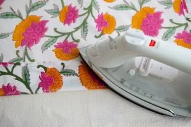 Акриловый поднос своими руками из ткани и смолы Акриловый поднос своими руками из ткани и смолы