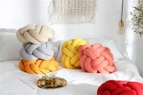 10 доступных дубликатов легендарной подушки Nordic Knot