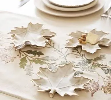 Керамические тарелки для закусок с кленовым листом Pottery Barn Ridge