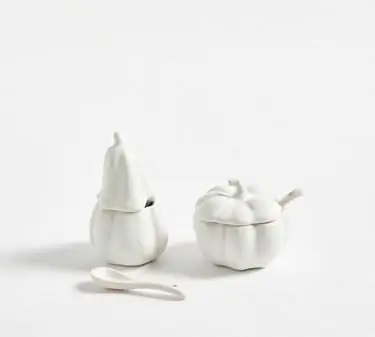 Керамические солонки и перечницы Pottery Barn в форме тыквы