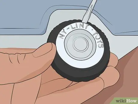 Удаление Nylint Wheels, шаг 02 Удаление Nylint Wheels, шаг 02