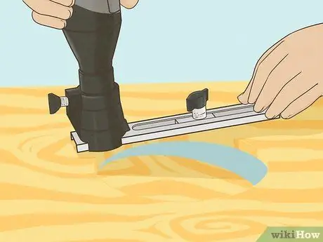 Нарезайте круги с помощью Dremel Step 11 Нарезайте круги с помощью Dremel Step 11