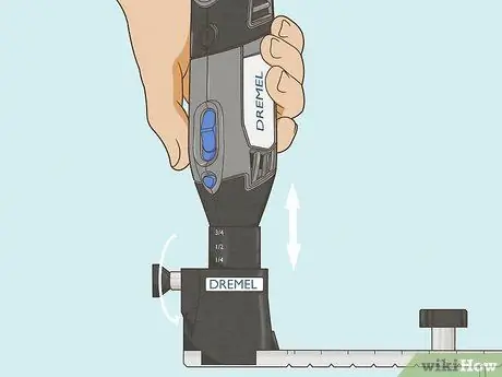 Нарезайте круги с помощью Dremel Step 5 Нарезайте круги с помощью Dremel Step 5