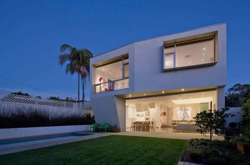 Резиденция Холлеба, Джон Фридман, Alice Kimm Architects
