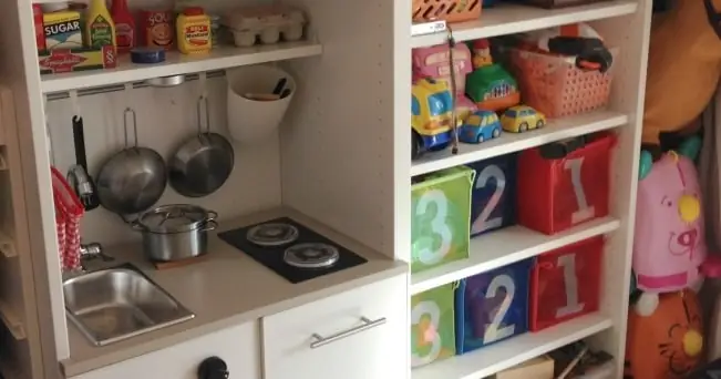 Встроенная кухня BESTA PlayKitchen со светодиодной подсветкой & поворотные ручки для печки