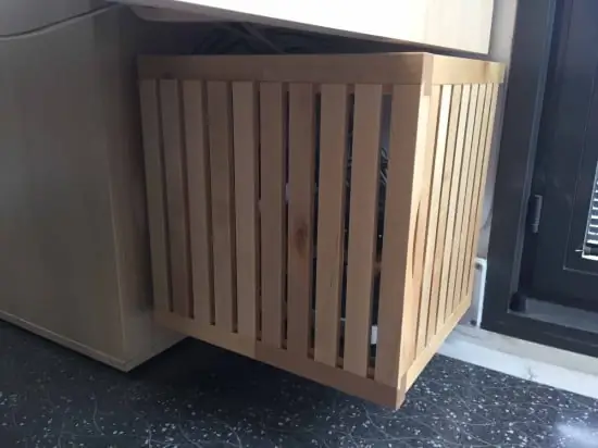 IKEAHackers-Wood_server_closet_01 IKEAHackers-Wood_server_closet_01
