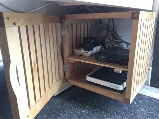 IKEAHackers-Wood_server_closet_02 IKEAHackers-Wood_server_closet_02