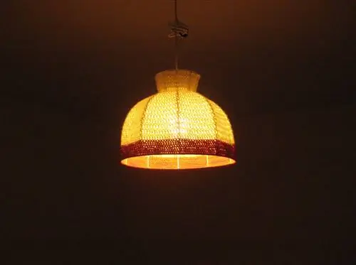 Потолочный абажур из новой пряжи