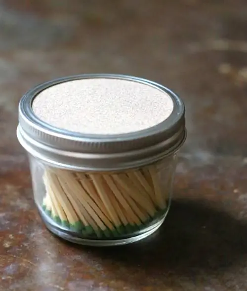 DIY Mason Jar Match Holder Крышка наждачной бумаги