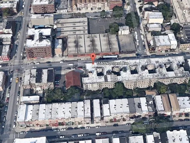 Разрешения поданы: 1580 Nostrand Avenue