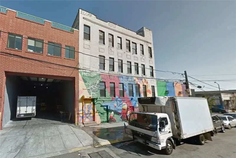 Бывший нелегальный отель хочет стать апартаментами по адресу 269 Meserole Street, East Williamsburg
