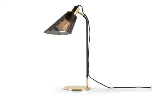 Memoir-Lamp-Plumen-Made-Task-Lamps-7-стол Memoir-Lamp-Plumen-Made-Task-Lamps-7-стол
