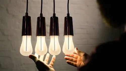 Процесс проектирования лампы Plumen 002