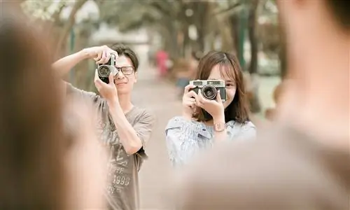 Ориентированность на мужчин и обеление: крупные фотобренды Fuji, Canon и Kodak изо всех сил пытаются разнообразить после критики