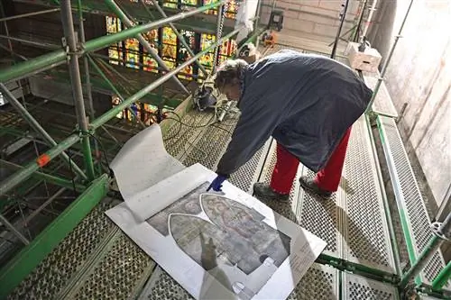 Реставраторы использовали Реставраторы использовали