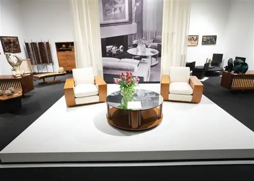 Пол Франкл Набор шезлонгов и журнального столика «Speed» (около 1933 г.) Moderne Gallery, 250 000 долларов за троих. Пол Франкл Набор шезлонгов и журнального столика «Speed» (около 1933 г.) Moderne Gallery, 250 000 долларов за троих.