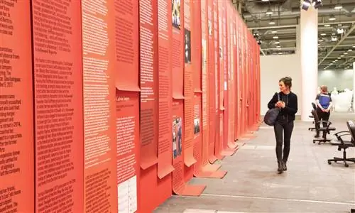 Art Basel удаляет часть работ Андреа Бауэрс из Unlimited