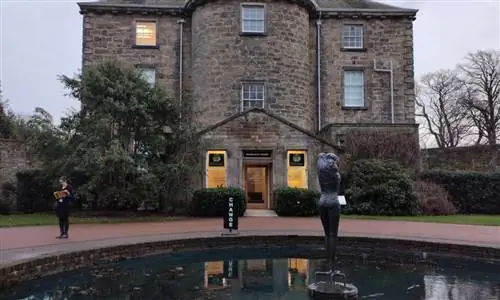 Дом Inverleith House в партнерстве с Serpentine Galleries переосмысливает концепцию климатического кризиса