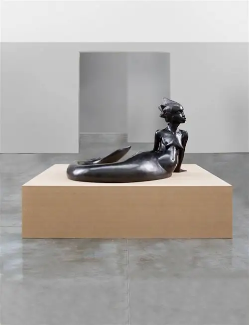 Вангечи Муту, «Женщина воды» (2017) Вангечи Муту, «Женщина воды» (2017)