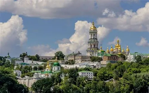 Комплекс Печерского монастыря в Киеве Комплекс Печерского монастыря в Киеве