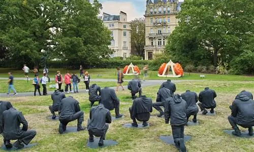 Frieze доказывает, что связи между Великобританией и Южной Африкой остаются прочными