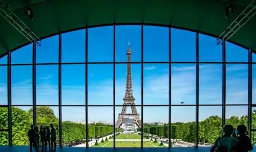 Fiac в этом году переезжает в Grand Palais Ephémère. Fiac в этом году переезжает в Grand Palais Ephémère.
