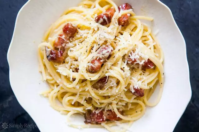 Рецепт спагетти alla carbonara, чтобы продлиться всю жизнь на ремесле