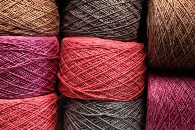 Yarnover Truck: местный магазин пряжи на колесах