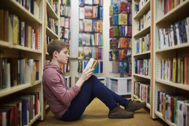 Что лучше? печатные или цифровые книги для одеяла