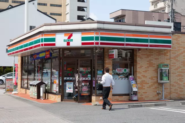 7-Eleven совершенно за пределами США