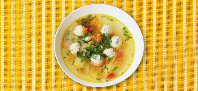 Рецепт: имитация оливкового супа с куриными ножками