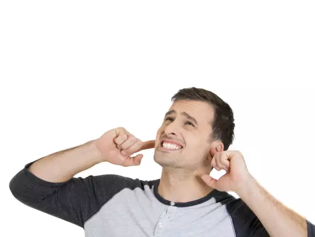 Являются ли гвоздики ядовитыми для людей?