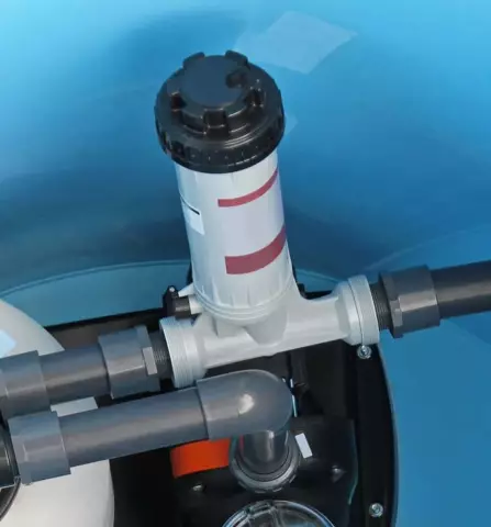 Как работает Chlorinator в бассейне?