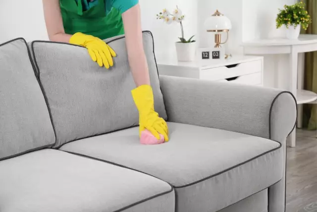 Как очистить обивку Microsuede